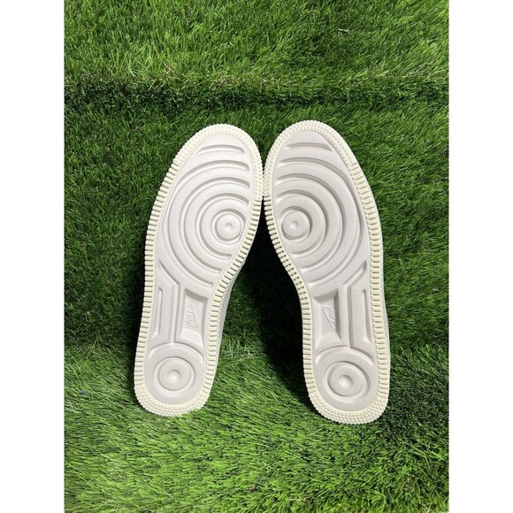 New Women’s Size 9.5 - Nike Air Force 1 Sage Low Particle Beige AR5339-201 - Picture 5 of 7